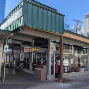 exterior broiler bay hamburgers in Bellevue washington