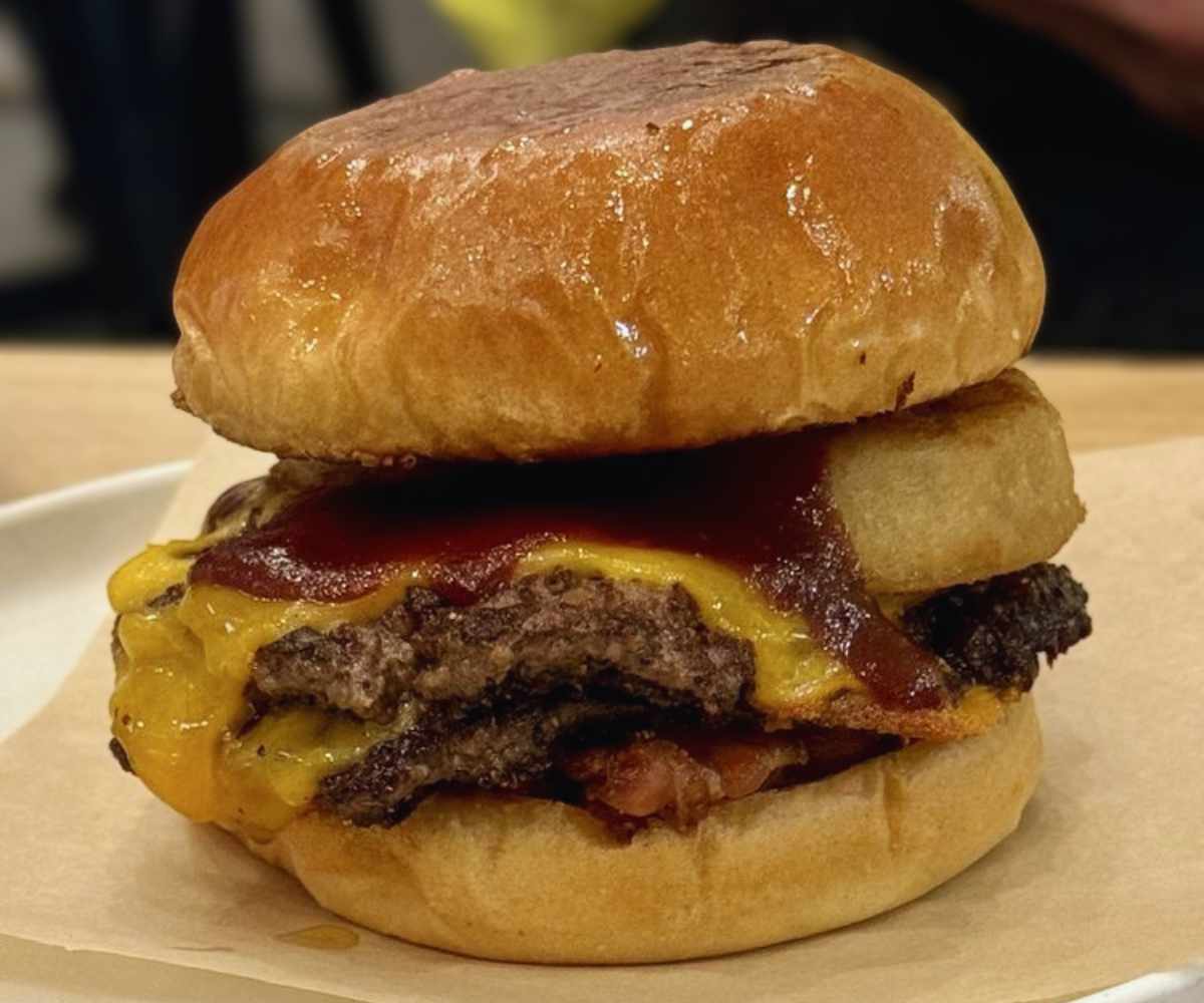 bbq burger at cosmos burger in Oceanside ca