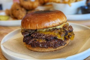 Cosmos burger at cosmos burgers