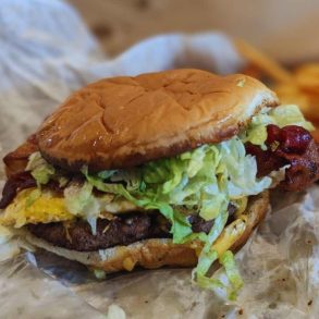 egg burger at Cotten's Famous Hamburgers in lake charles LA