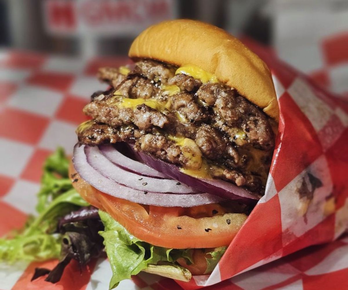 burger at burger bros in rocklin CA