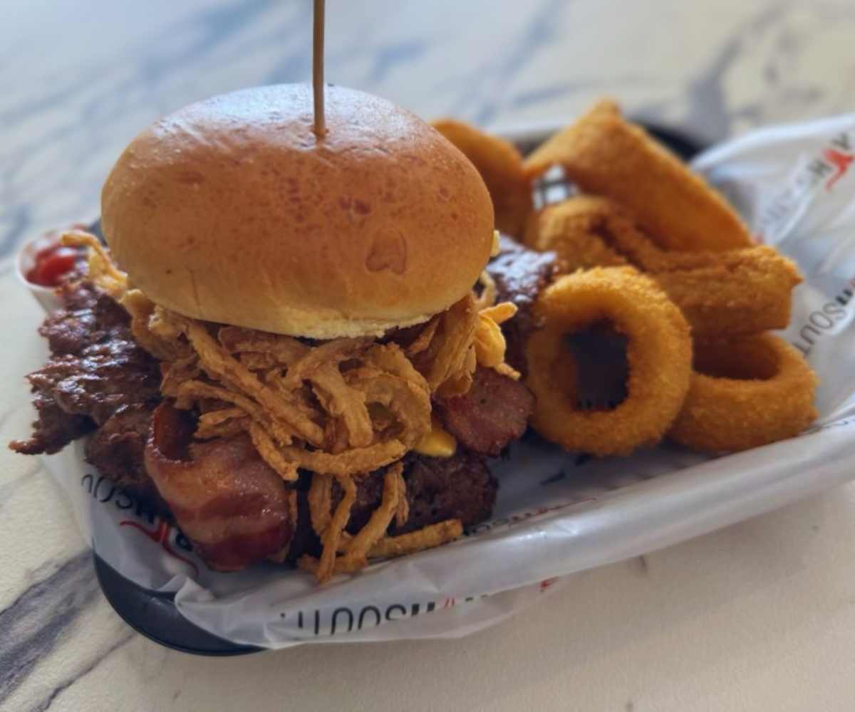 hot south burger at North south Grill in Pembroke pines florida