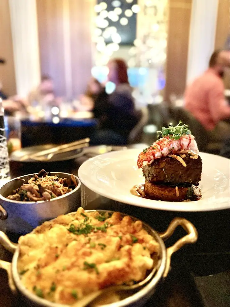 GORDON RAMSAY HELL'S KITCHEN Restaurant