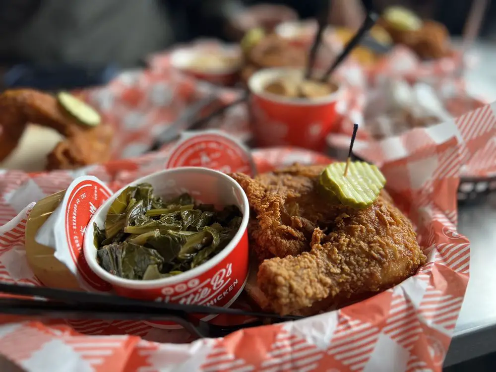 HATTIE B'S HOT CHICKEN Restaurant