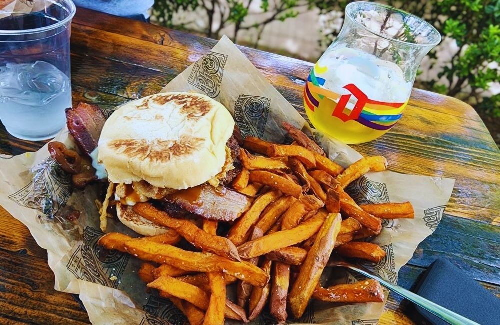 White Oak BBQ Burgerin Nashville, TN