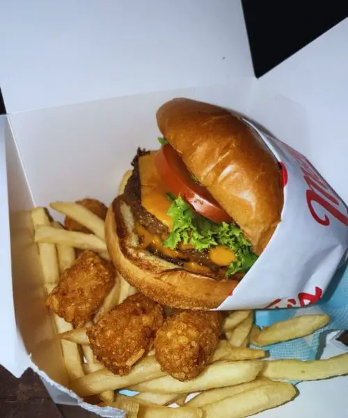 Photos for Monty's Good Burger in Los Angeles, CA