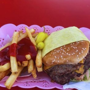 Photos for Dave's Burgers