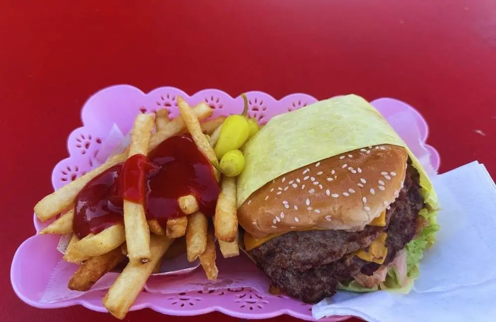 Photos for Dave's Burgers at Long Beach, CA