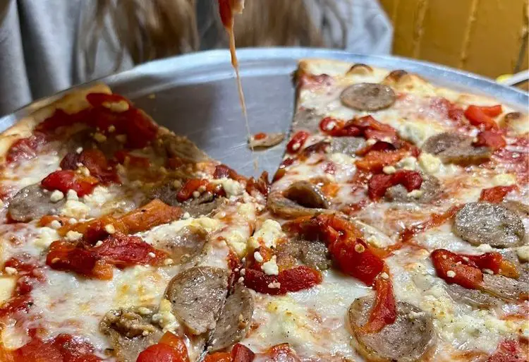 D'ALLESANDRO'S PIZZA