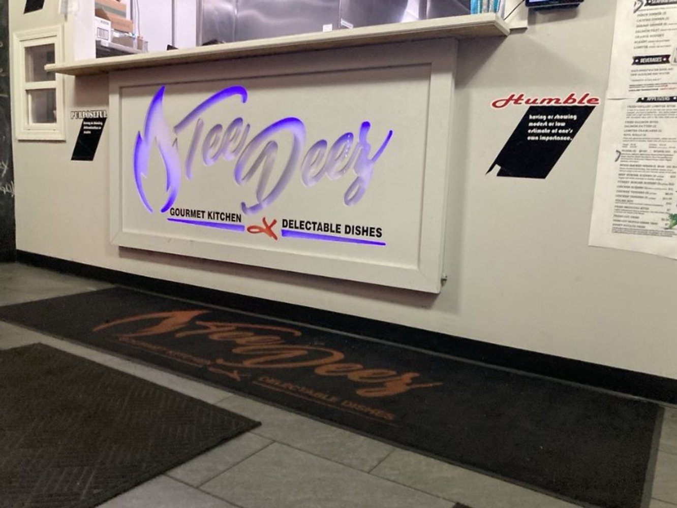 Counter at Teedeez in Maple Heights, OH.