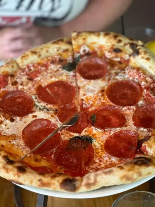 PIE TAP PIZZA WORKSHOP + BAR Pizza