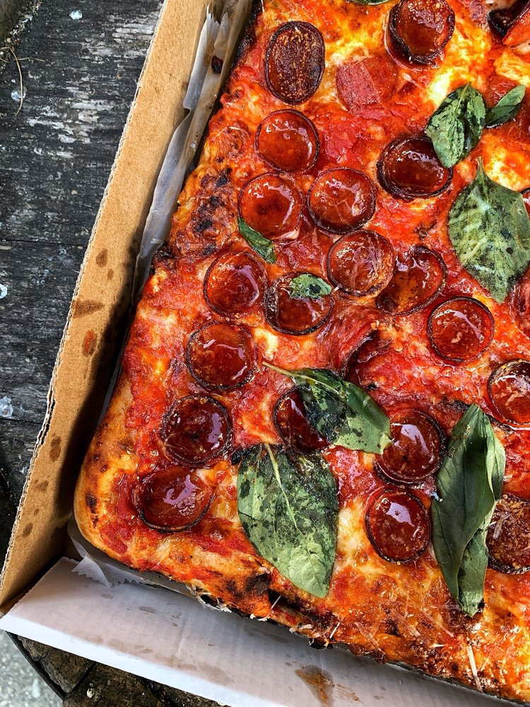 ANGELO'S PIZZERIA