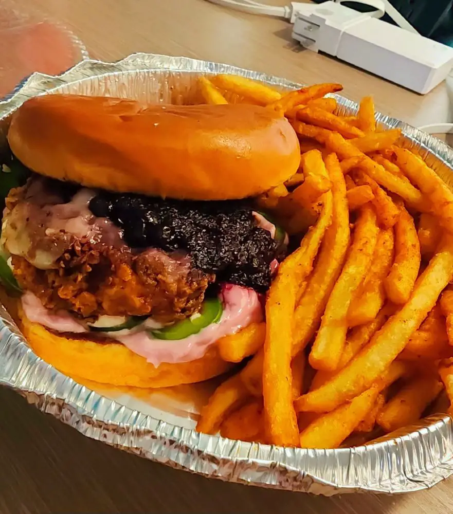 SMOKE & FIRE Burger