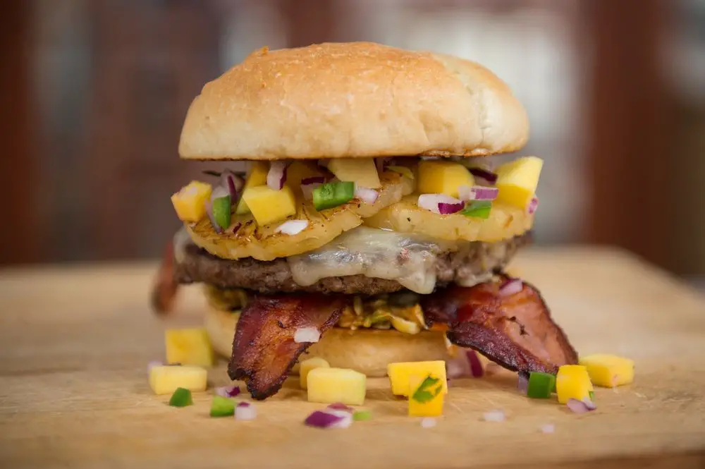 TYCOON FLATS - N ST MARYS STRIP Burger