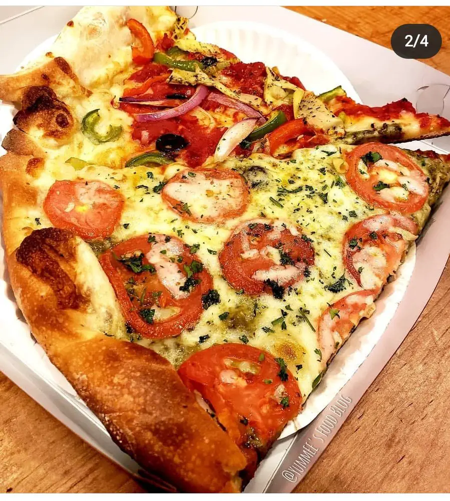 IAN’S PIZZA MADISON | STATE STREET