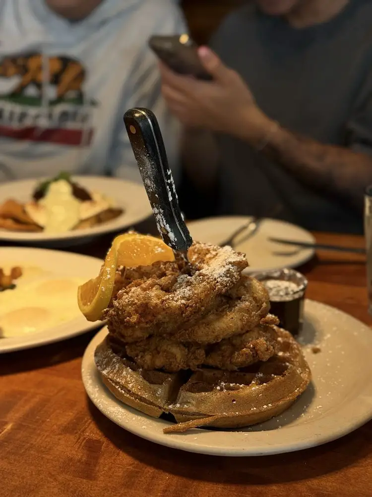 SCREEN DOOR EASTSIDE Restaurant