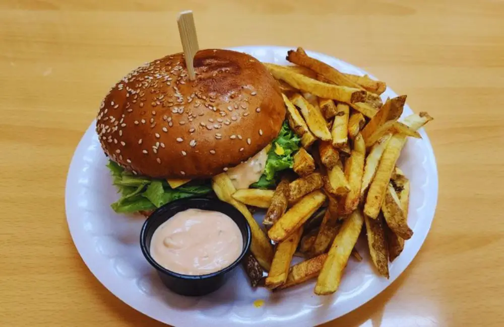 Burger of Bigworm's Bakery & Deli