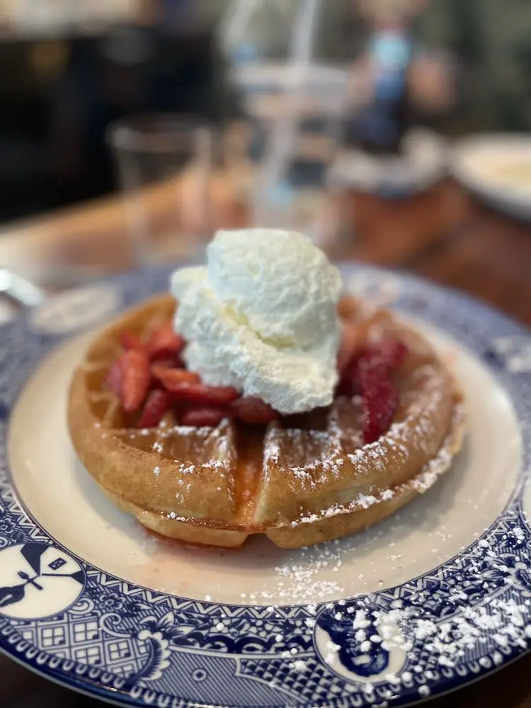 FOUNDING FARMERS DC Restaurant