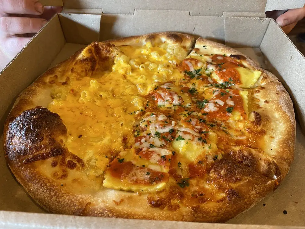 IAN’S PIZZA MADISON | STATE STREET