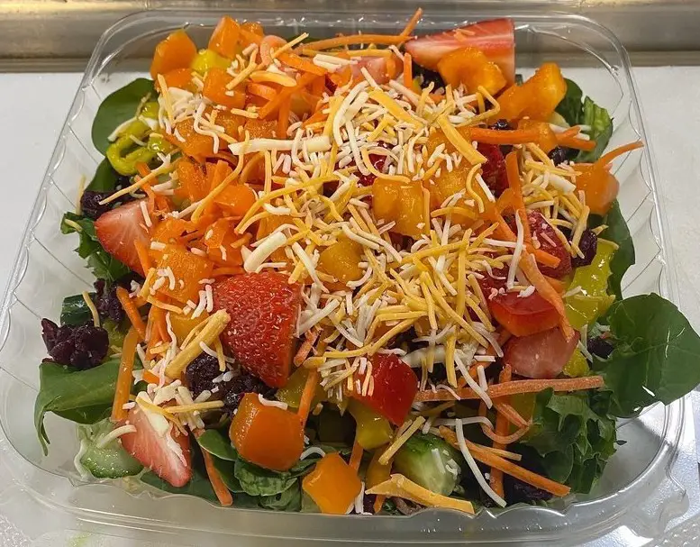 Pepper Berry Salad at Teedeez in Maple Heights, OH.