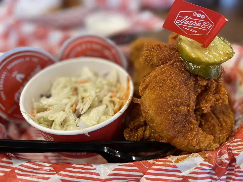 HATTIE B'S HOT CHICKEN Restaurant