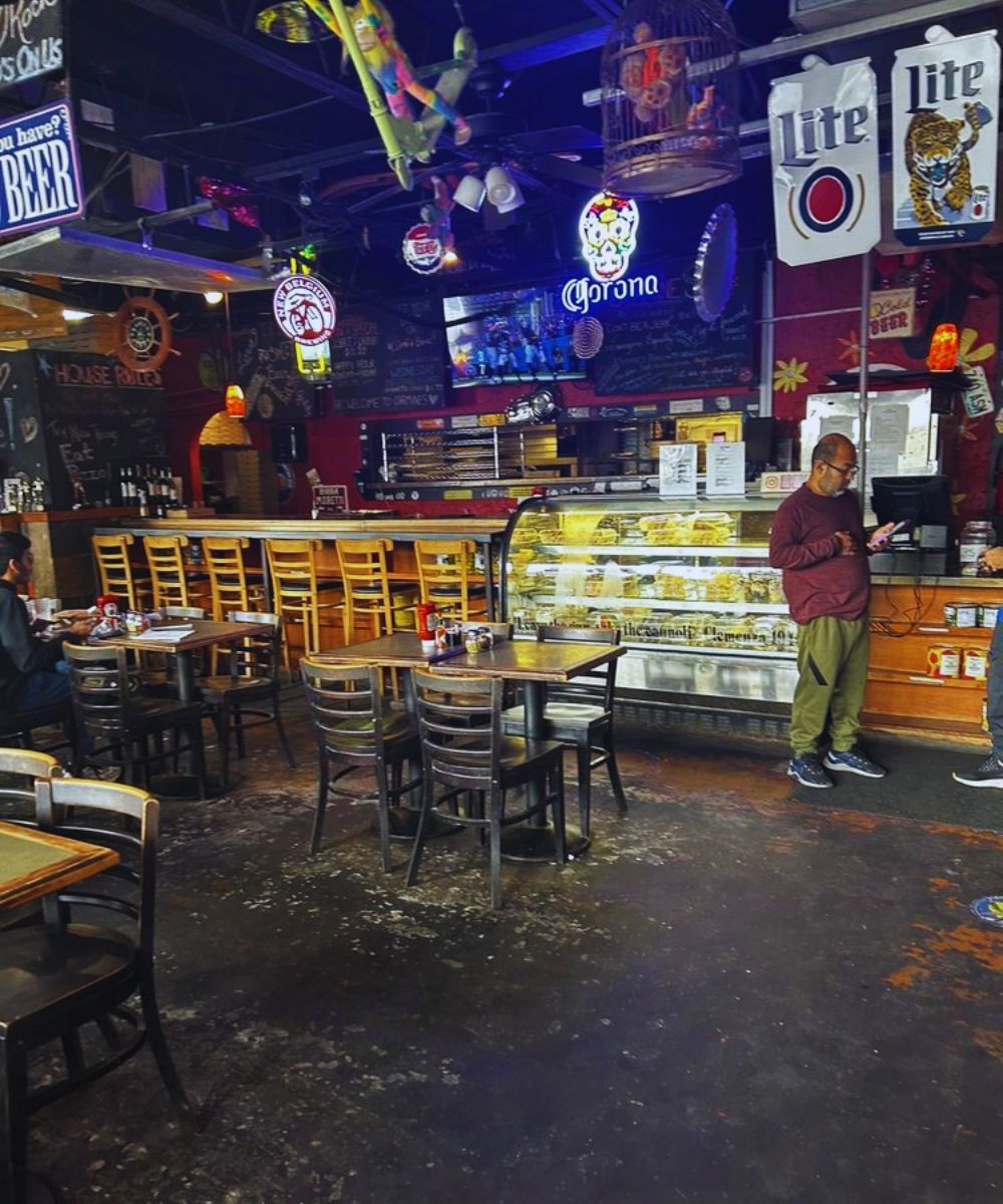 photos for Carmines Pie House in Jacksonville, FL