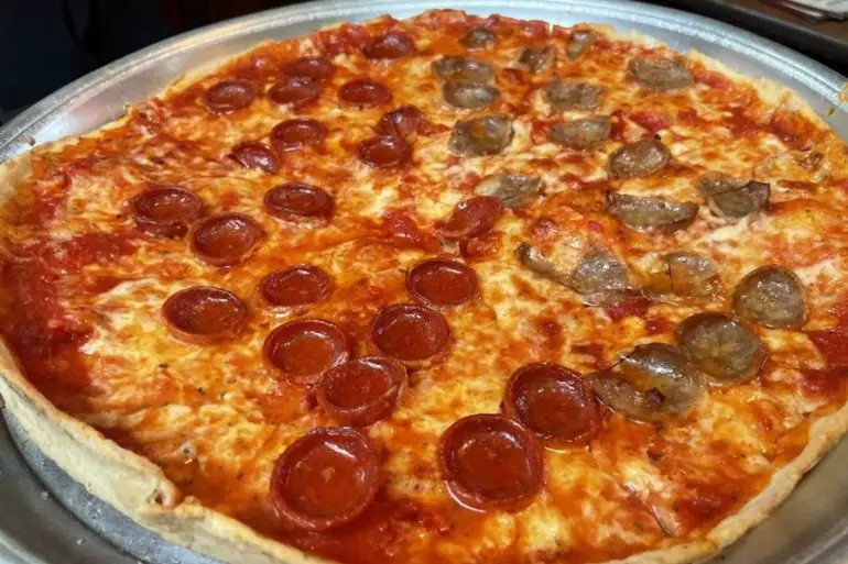 Pizza at Patsy's Tavern & Restaurant located in Paterson, NJ.