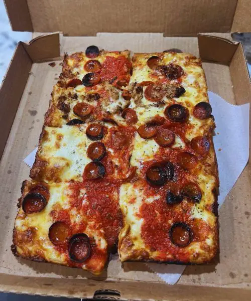 Photos for Federal Pizza in Phoenix, AZ