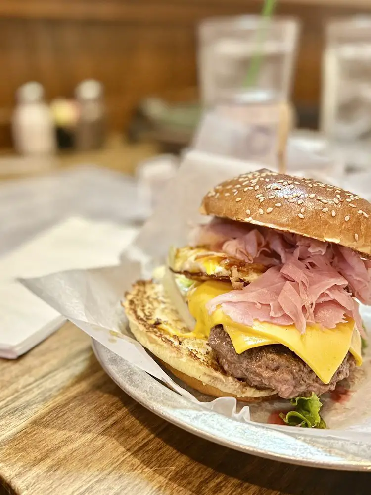 SESAME BURGERS & BEER