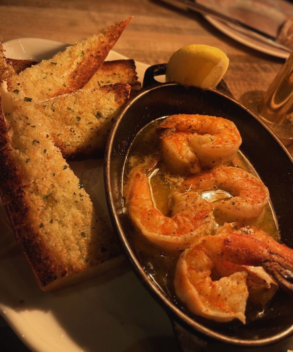 Sizzling Shrimp Scampi Photos for Bavette's Bar & Boeuf