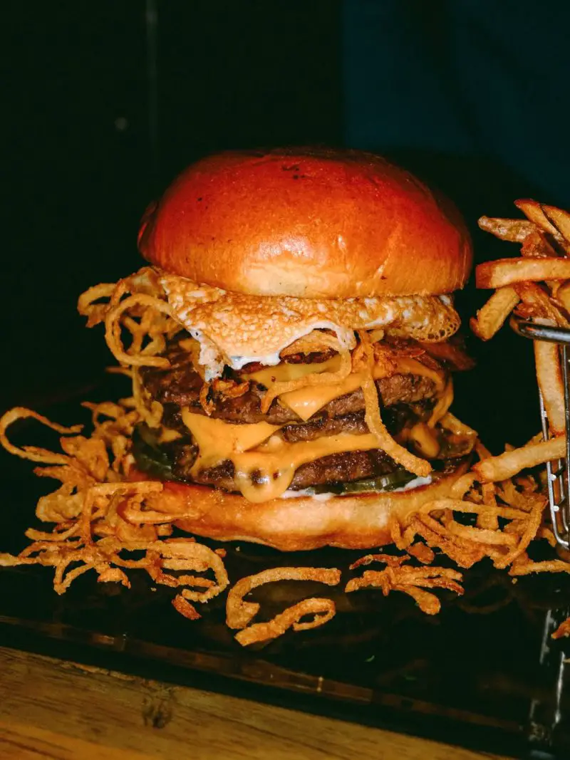 LITTLE BAD WOLF Burger