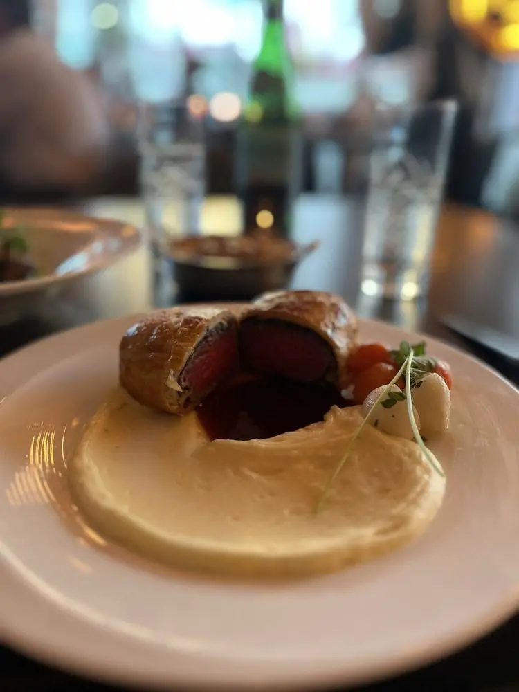 GORDON RAMSAY HELL'S KITCHEN Restaurant