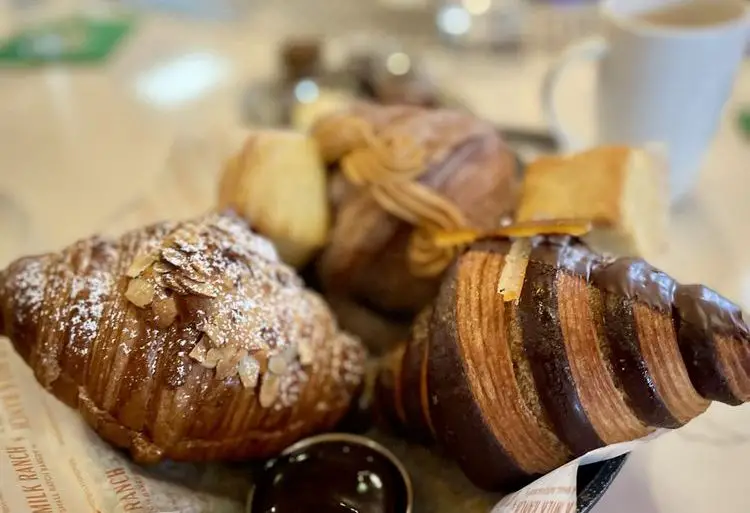 THE BUTTER MILK RANCH