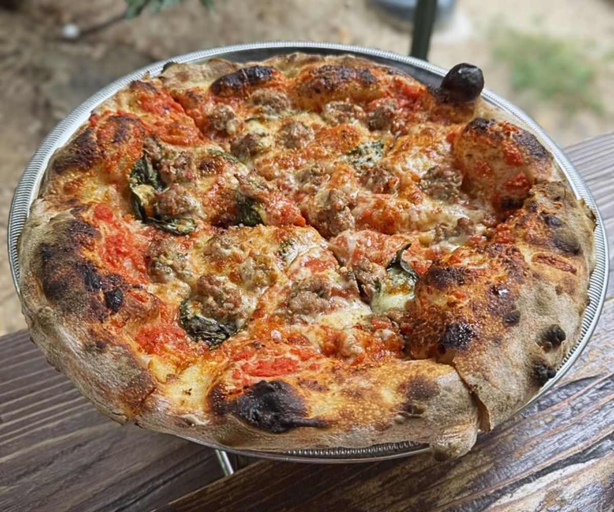 Fennel Sausage Pizza at Folks Pizzeria in Costa Mesa, California