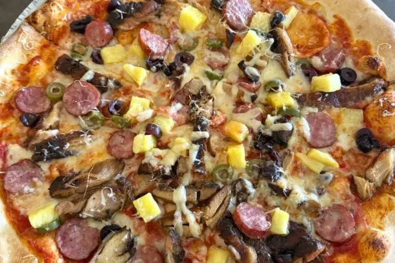 Smoke Show Pizza at Central Pizza & Bar in Lafayette, Louisiana
