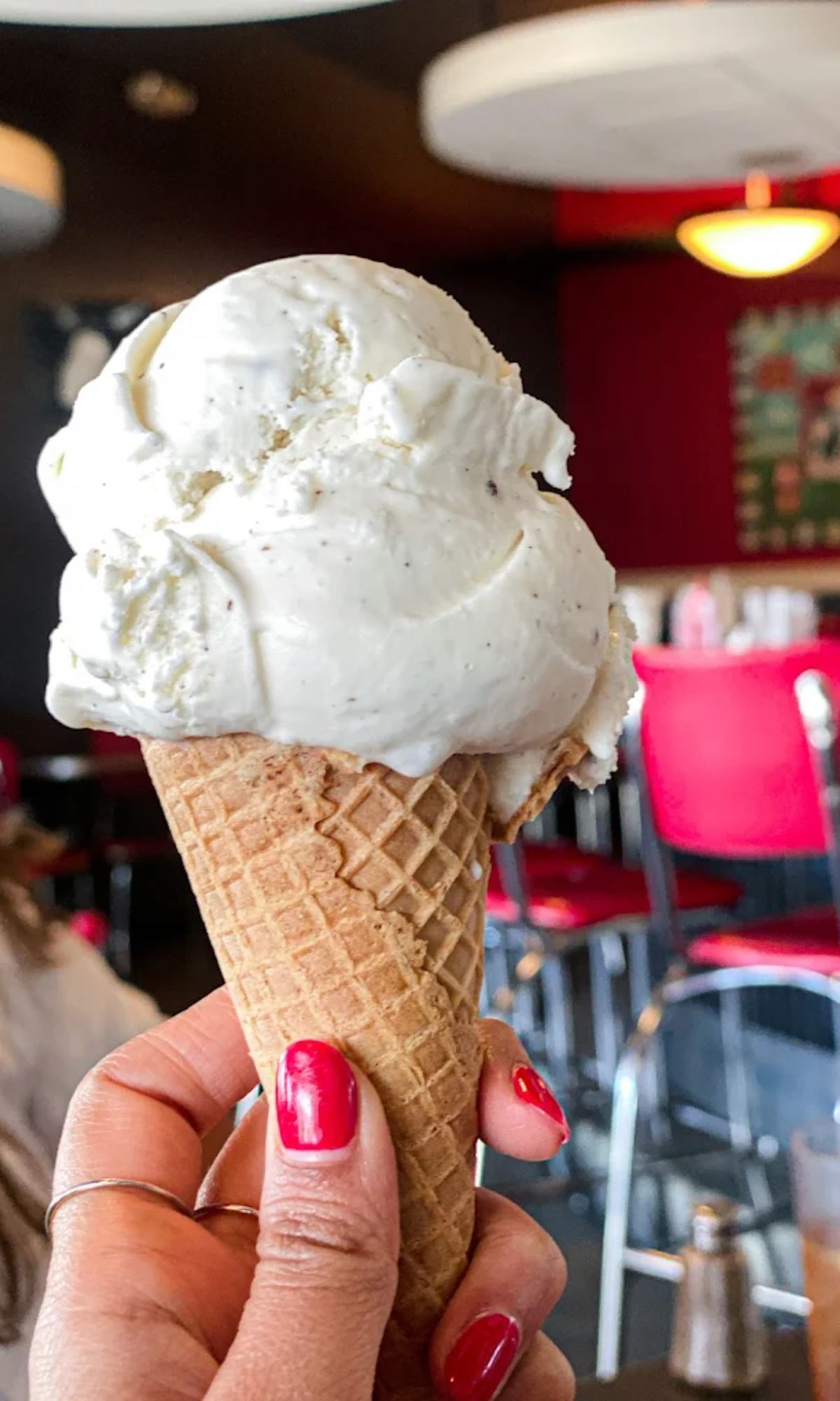 vanilla ice cream at Moo Creamery in Bakersfield, CA