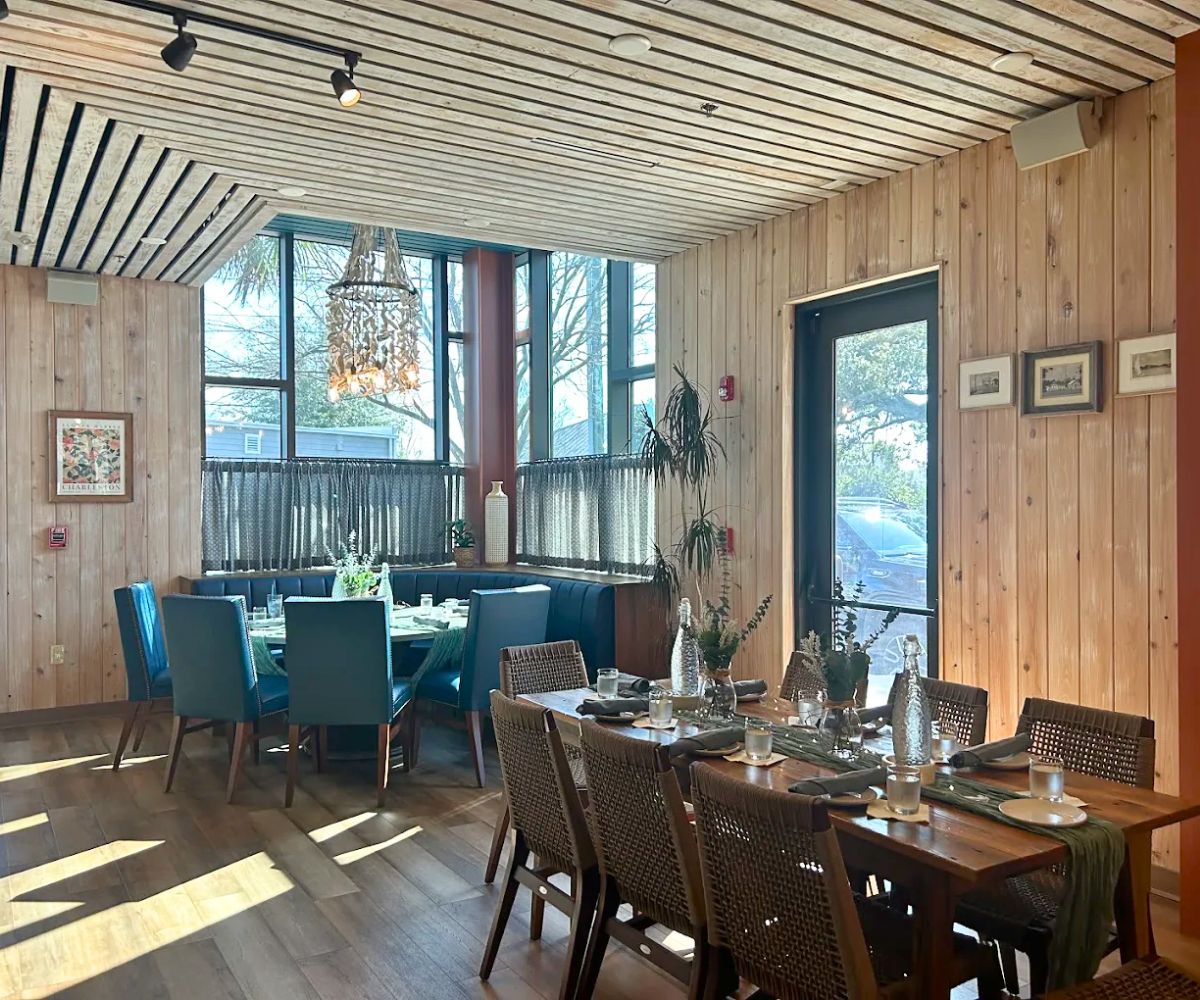 interior of Grace & Grit at Mount Pleasant, SC