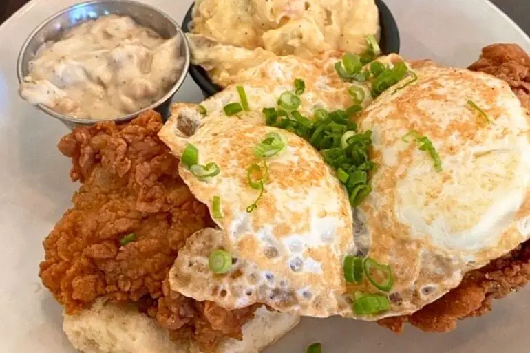 Fried Chicken & Biscuit at Grace & Grits in Mount Pleasant in South Carolina