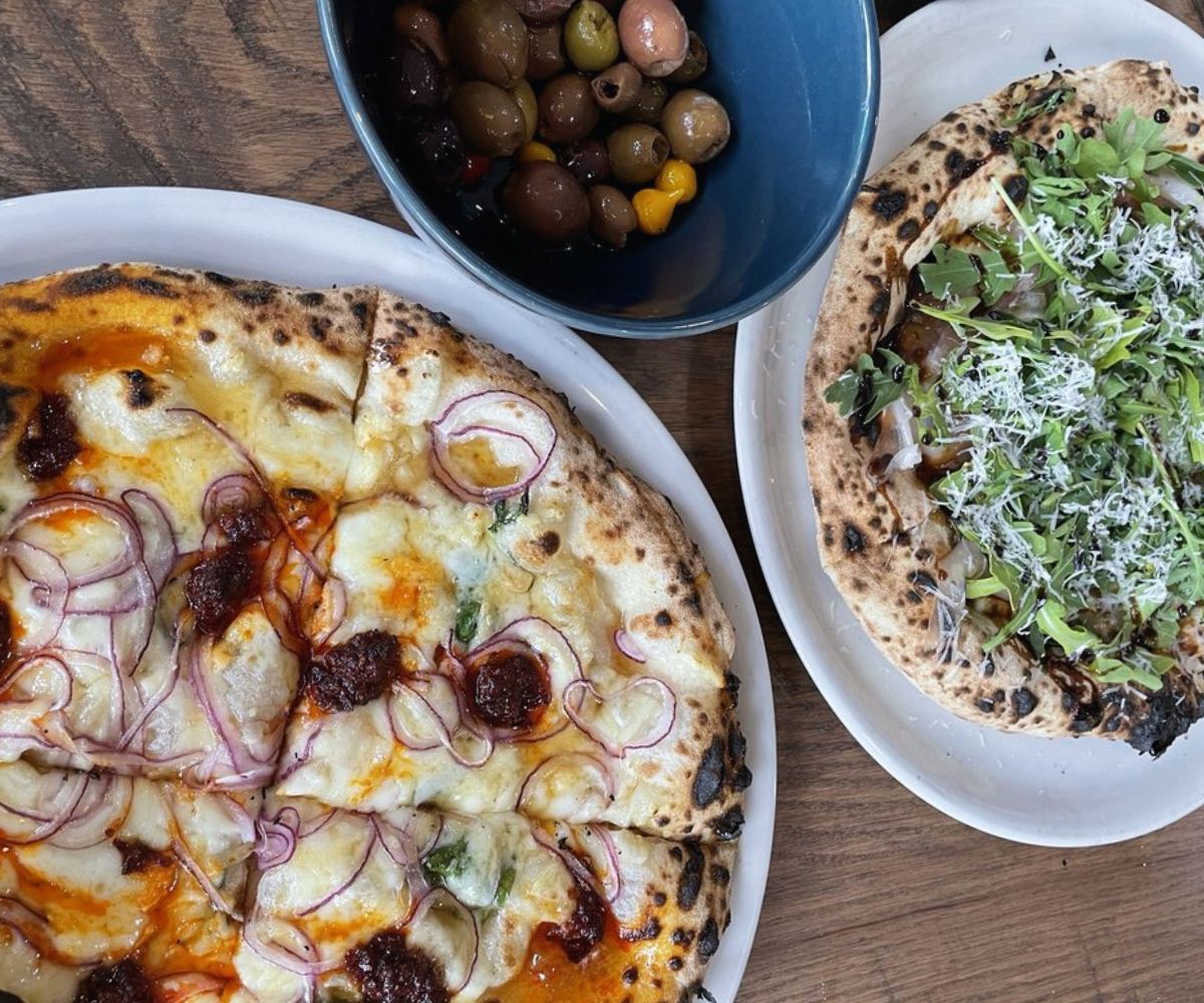 nduja & prosciutto pizzas at jay's artisan pizza in buffalo, ny