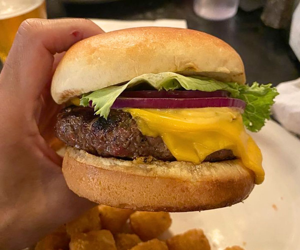 Classic Burger at Jackson Ave Pub in Naperville, Illinois