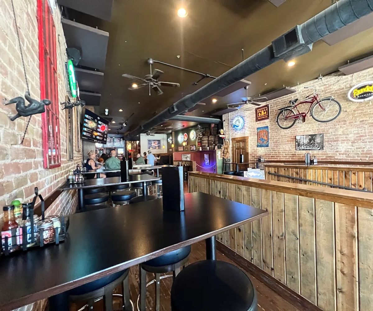interior of Independent Ale House in Rapid City, South Dakota