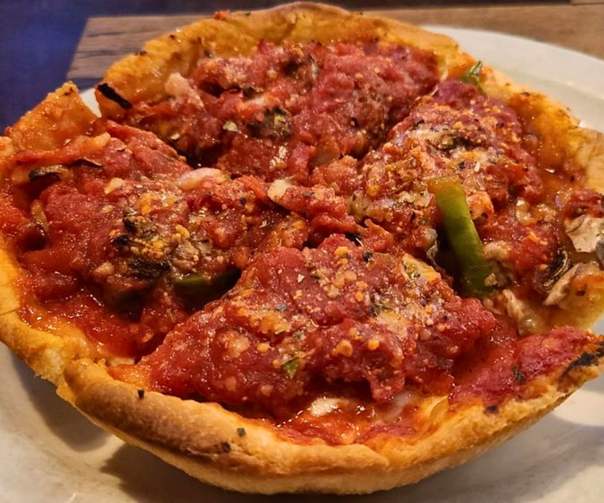 Papa Georgio Deep-Dish at Georgio's in South Barrington, Illinois