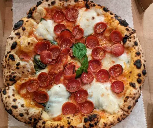 Margherita Piu at Ema Rossi Pizzeria in Rockville, Maryland