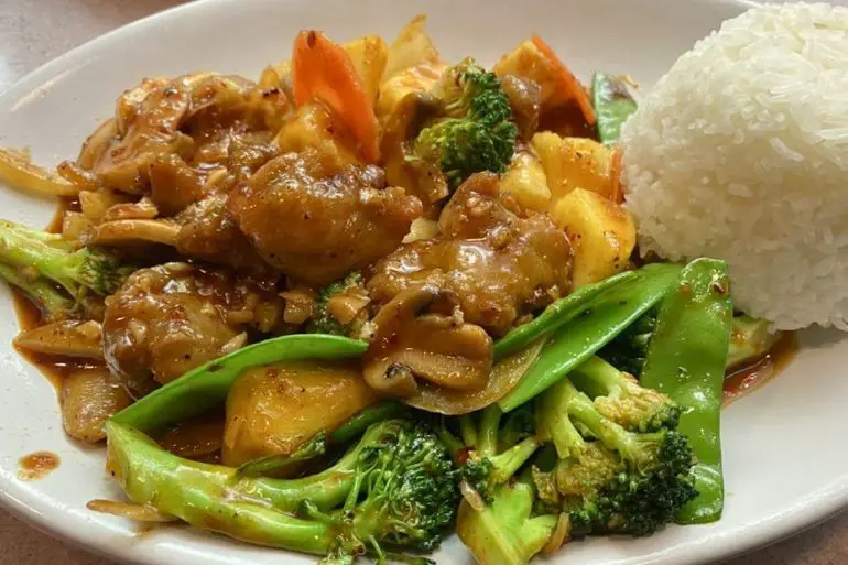 TJ's Pineapple Chicken at Tee Jay's Corner Cafe in Carson City, Nevada