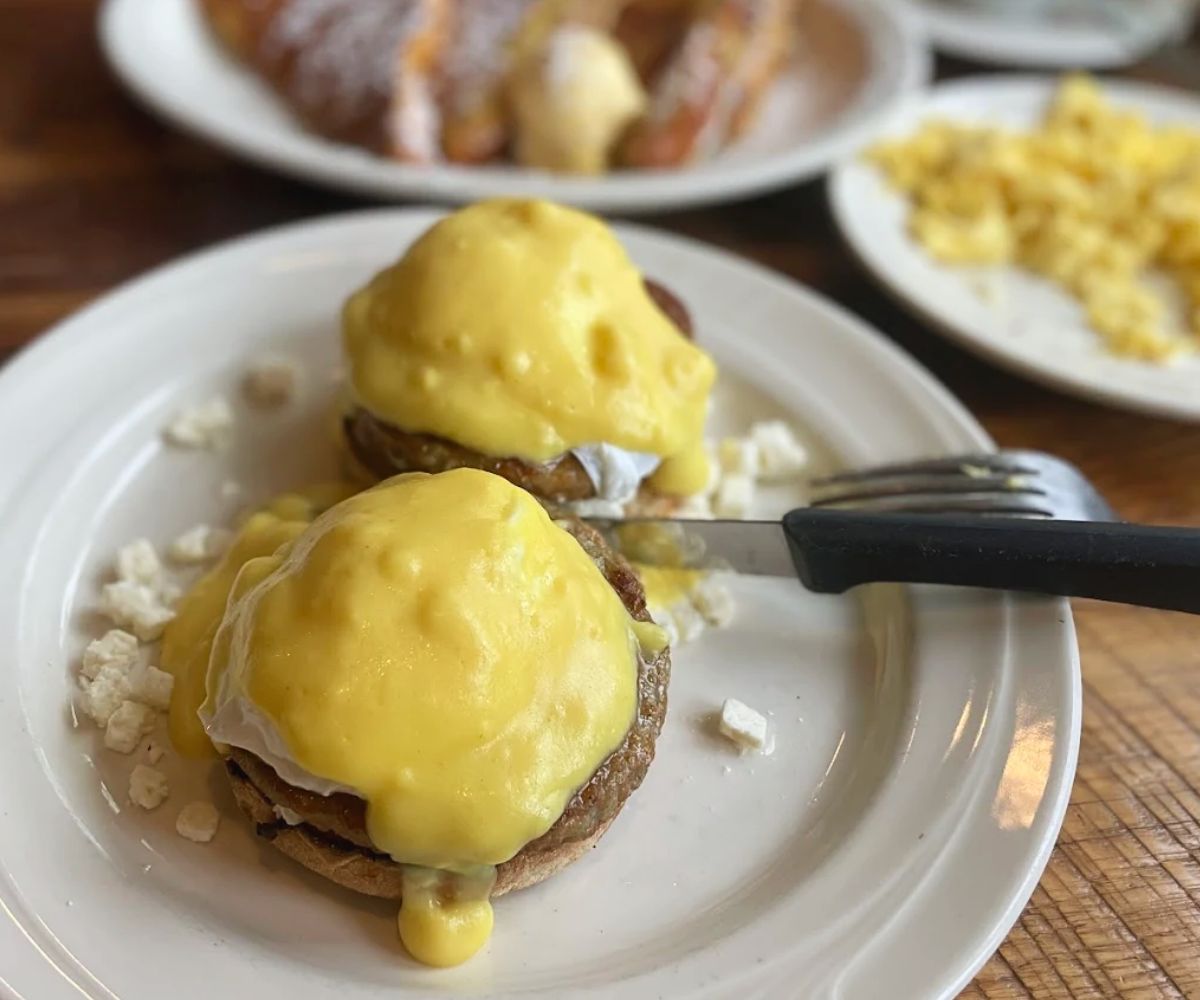 Sausage Benedict at The Breakfast Club in Manchester, NH