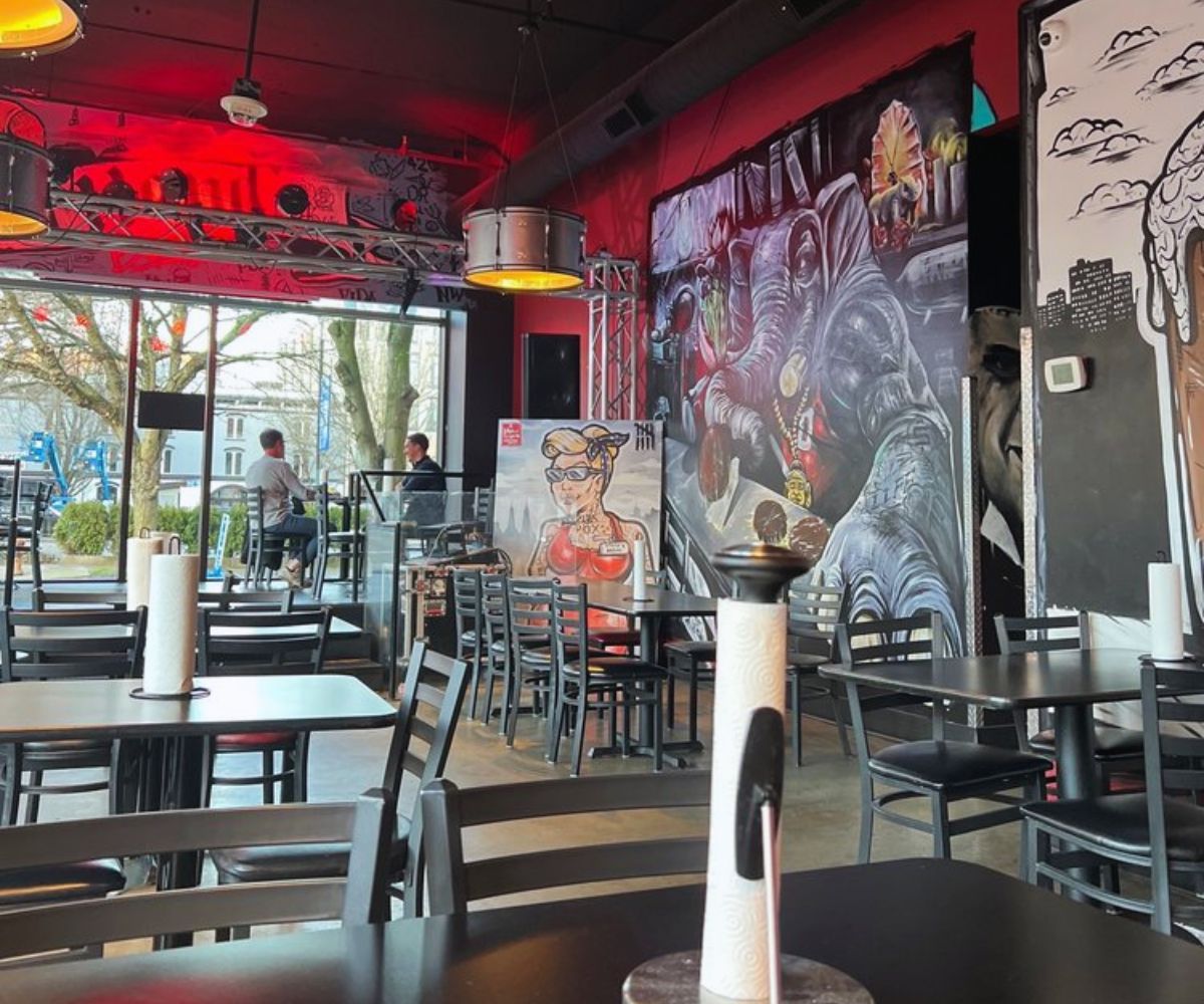 dining area at portland burgers in portland, or