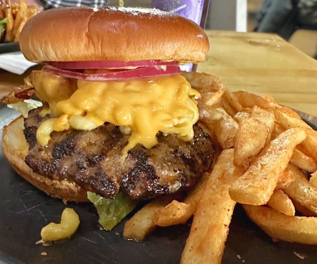 Mac & Cheese Burger at Alaskan Burgers & Brew at Anchorage, AK