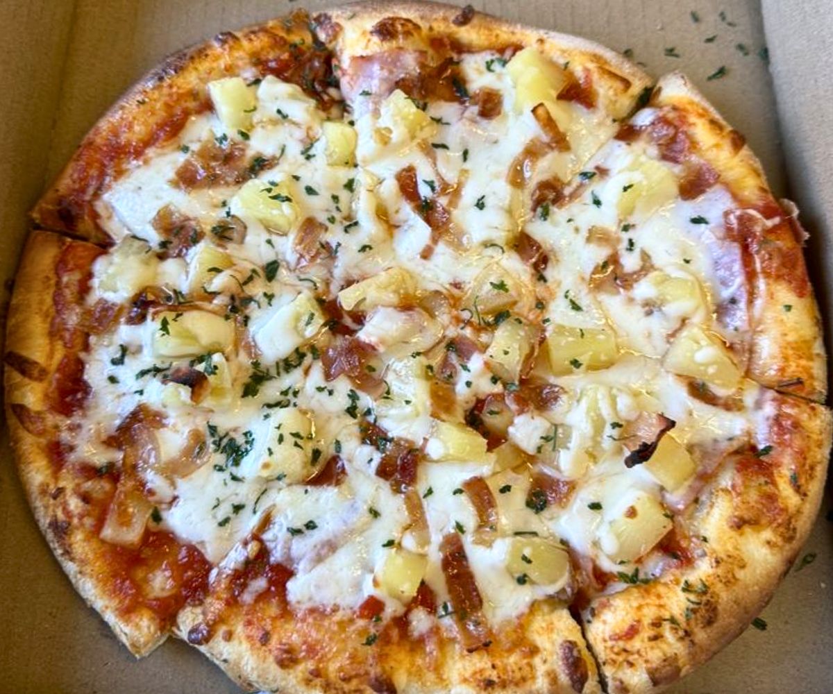 Hawaiian Pizza at The Angry Italian in Yuma, AZ