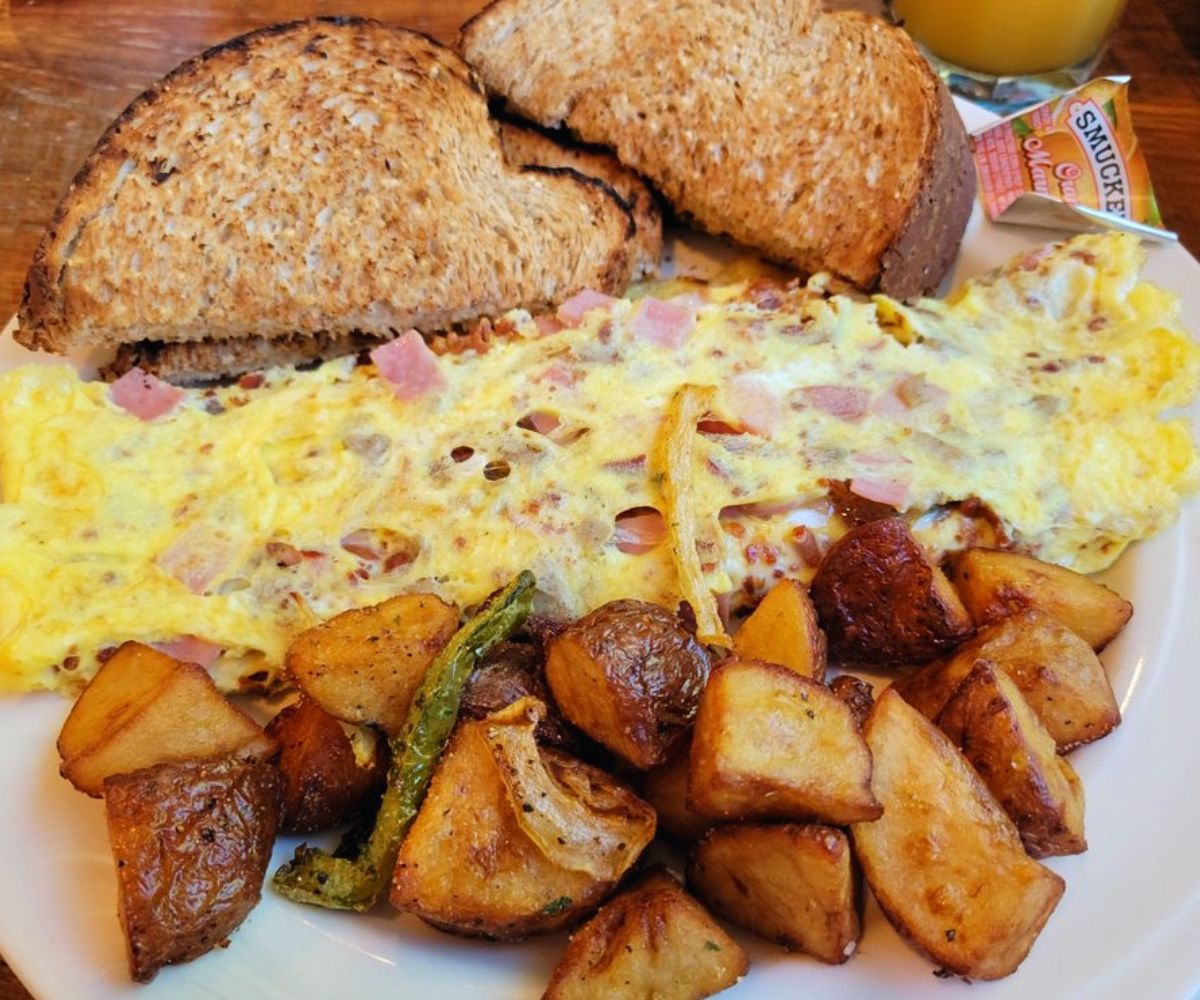 Meatlovers Omelette at The Breakfast Club in Manchester, NH