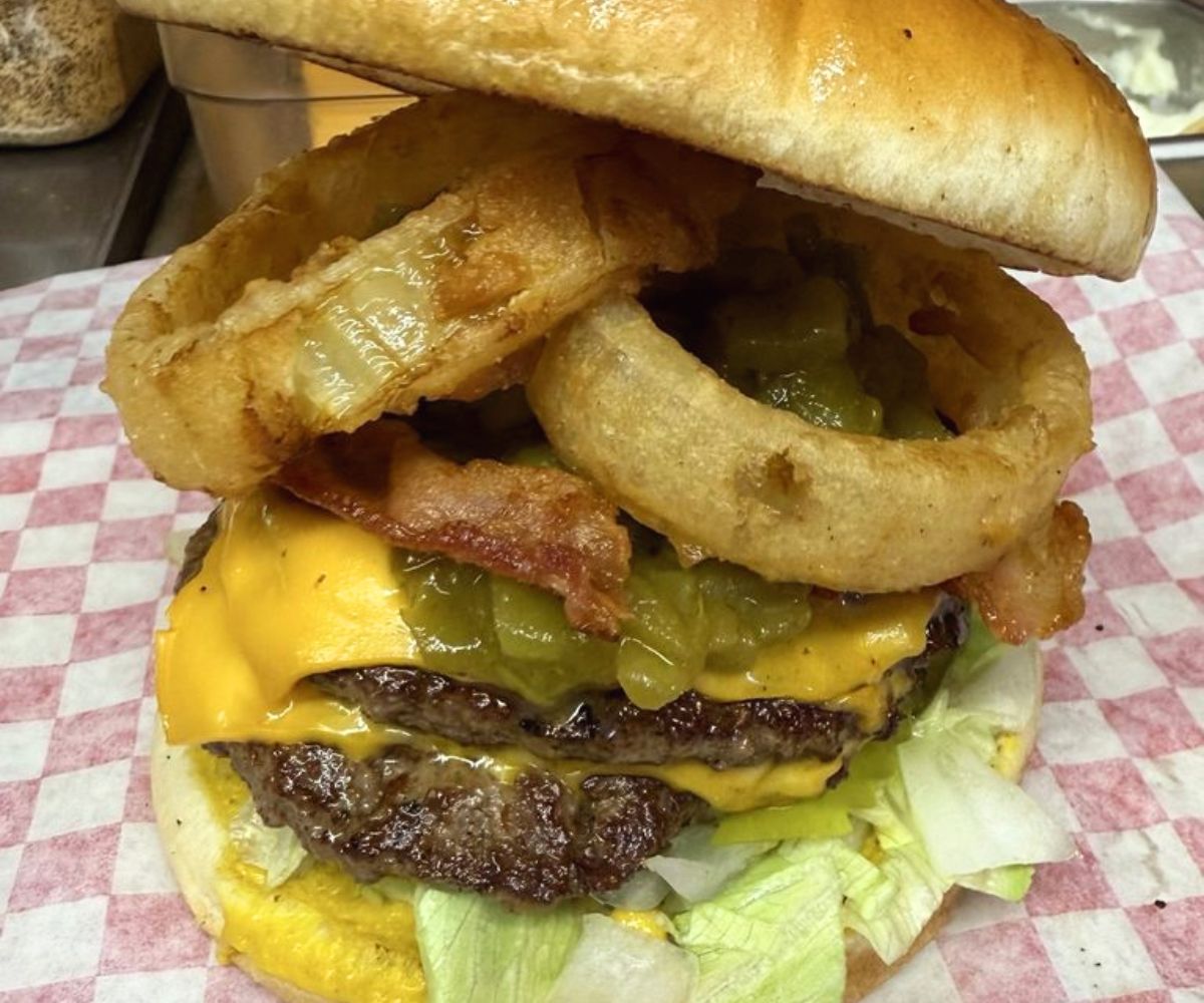 Green Chili Burger at Vidal's Old-Fashioned Burgers in Midland, TX
